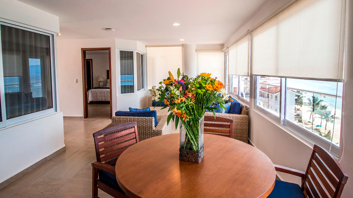 2 Room suite with 1 king bed each Casa don martin suites details paramar, The Paramar Beachfront hotel Boutique PV