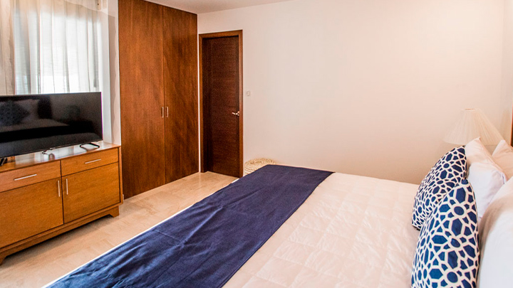 2 Room suite with 1 king bed each Casa dona ernestina suites details paramar, The Paramar Beachfront hotel Boutique PV