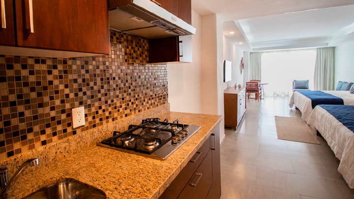2 King beds Suite doble king suite details paramar, The Paramar Beachfront hotel Boutique PV