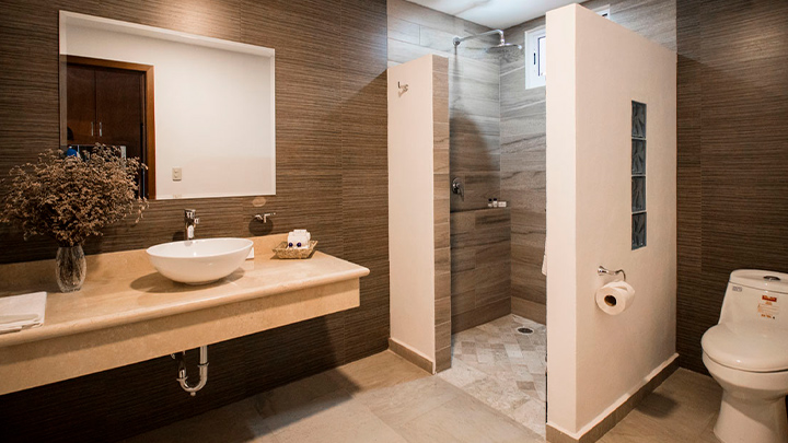 2 Queen beds Suite double queen suite details paramar, The Paramar Beachfront hotel Boutique PV