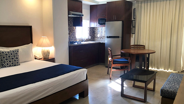 1 King bed Suite kinkg vista ciudad suite details paramar, The Paramar Beachfront hotel Boutique PV