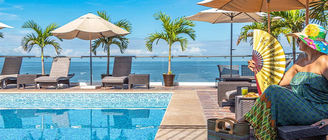 Vista panoramica alberca paramar, The Paramar Beachfront hotel Boutique PV